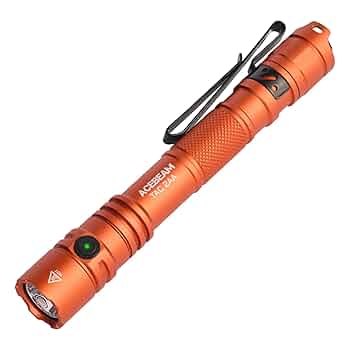 ACEBEAM TAC 2AAと、SHADOW- HAWK2本(ほぼ未使用) ACEBEAM TAC 2AAと、SHADOW- HAWK2本(ほぼ未使用)